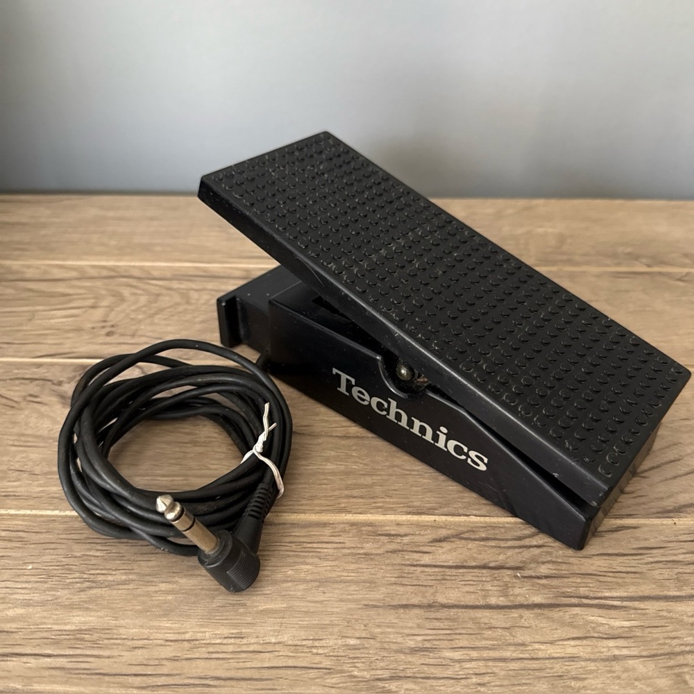 Technics SZ-E2 Expression Volume Pedal Foot Control Japan for Keyboard